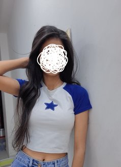 Tanvi, 23 yrs . Escort & Cam Fun - escort in New Delhi Photo 4 of 5