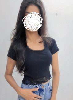 Tanvi, 22 yrs . Escort & Cam Fun - escort in New Delhi Photo 9 of 9