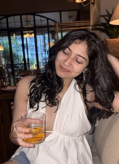 Tanvi Agrawal - escort in Bangalore Photo 2 of 8