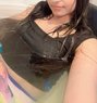 Tanvi Gen Z Baddie - puta in Kolkata Photo 2 of 5