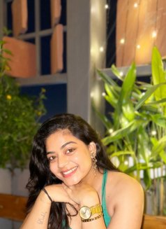 Tanvi - escort in Chennai Photo 3 of 4