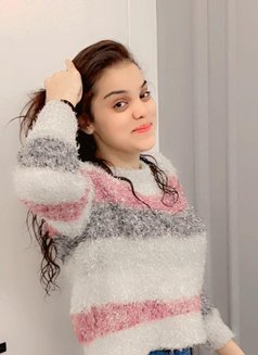Tanvi - escort in Dubai Photo 1 of 5