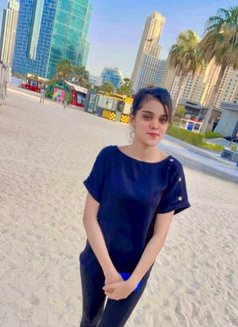 Tanvi - escort in Dubai Photo 4 of 5