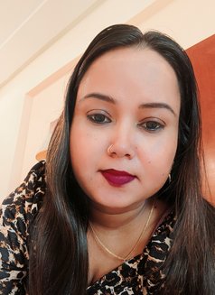 Tanvi - escort in Mumbai Photo 3 of 3