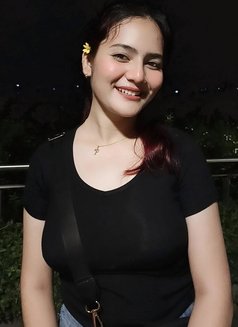 Tanvi - escort in Pune Photo 2 of 3