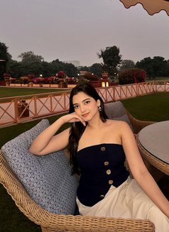 Tanvi Indian Model - escort in Abu Dhabi Photo 3 of 4
