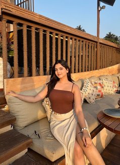 Tanvi Indian Model - escort in Abu Dhabi Photo 4 of 4