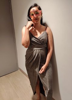 Tanvi Patel - escort in Mumbai Photo 1 of 3