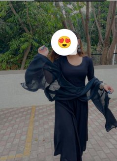 Ritika Real Meet & Cam Fun - escort in New Delhi Photo 2 of 6