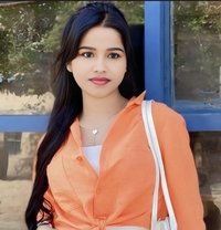 Tanvi Singh - masseuse in Raipur