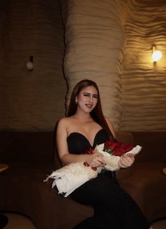 Tanya Ahmed - Acompañantes transexual in Manila Photo 1 of 6