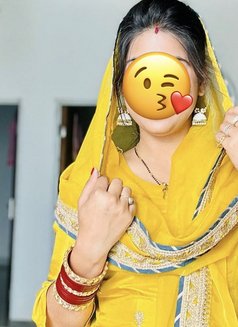 Tanya Anal Queen Cam&realmeet - escort in New Delhi Photo 2 of 5