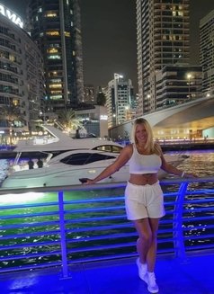 Tanya - escort in Dubai Photo 5 of 7