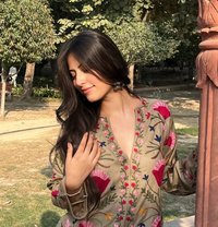 Tanya Cam and Real Meet Service - puta in Kathmandu