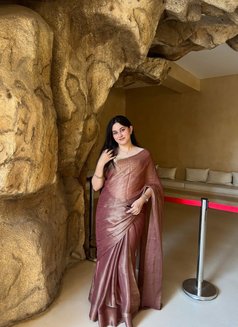 Tanya - escort in Chandigarh Photo 2 of 5
