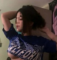 Tanya - puta in Seoul