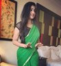 Tanya - puta in Hyderabad Photo 1 of 1