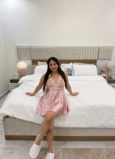 Tanya - escort in Hong Kong Photo 3 of 10