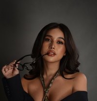 Tanya - escort in Manila