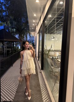 Tanya - Transsexual escort in Manila Photo 4 of 7