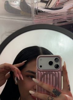 Tanya - Transsexual escort in Manila Photo 7 of 7