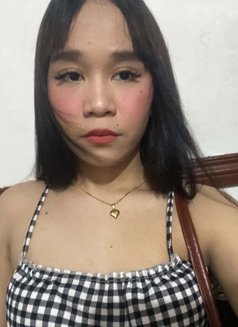 Tanya - Transsexual escort in Manila Photo 1 of 5