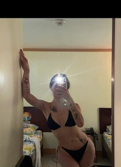 Tanya - Transsexual escort in Riyadh Photo 5 of 6