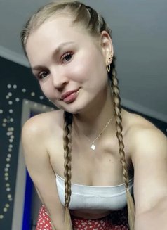 Tanya - escort in Jeddah Photo 5 of 6