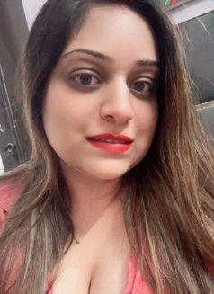 Tanya Independent 🥰 - puta in Mumbai Photo 2 of 8