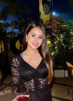 Tanya Independent Model - escort in Dubai Photo 1 of 3
