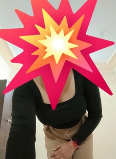 Tanya independent real meet +cam arrived - escort in Noida Photo 5 of 5