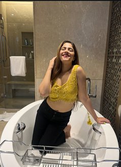 Tanya - escort in Ahmedabad Photo 4 of 4