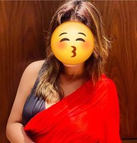 Tanya - escort in Hyderabad Photo 1 of 5