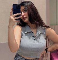 Tanya - escort in Kochi