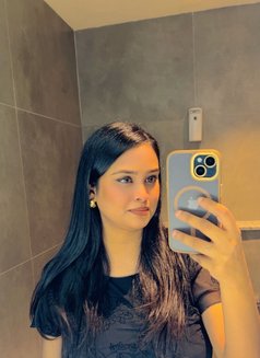 Tanya - escort in Lucknow Photo 1 of 4