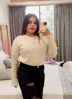 Tanya - escort in Mumbai Photo 5 of 5