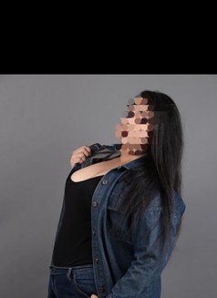 Tanya - escort in New Delhi Photo 2 of 2