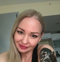 Tanya - escort in Dubai Photo 1 of 5