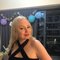 Tanya - escort in Dubai Photo 2 of 5