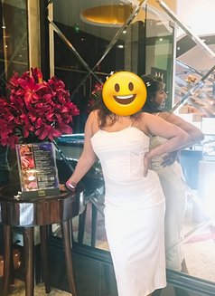 Tanya Saxena - escort in Noida Photo 2 of 8