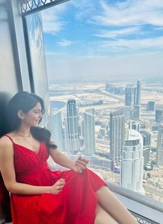 Tanya Sharma Indian - puta in Dubai Photo 2 of 4