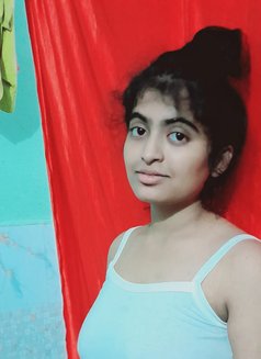 Tanya (Tanuš« ) real meet/ cam service - escort in Mumbai Photo 5 of 5