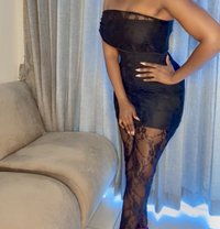 Tanya - puta in Bangkok Photo 1 of 4