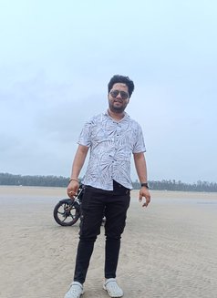 Tanzz100 - Male escort in Kolkata Photo 1 of 5