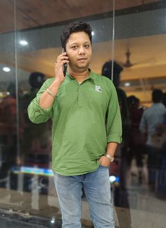 Tanzz100 - Male escort in Kolkata Photo 2 of 5