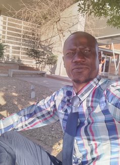 Tao - Acompañante masculino in Windhoek Photo 1 of 3