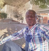 Tao - Intérprete masculino de adultos in Windhoek