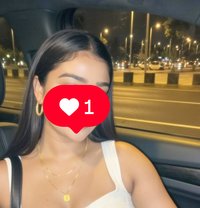 Tara Airhostess Independent/ No agent - Acompañante in New Delhi