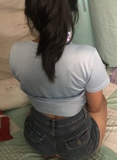 Tara - escort in Al Ain Photo 2 of 3