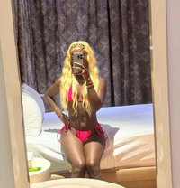 Tara - escort in Entebbe